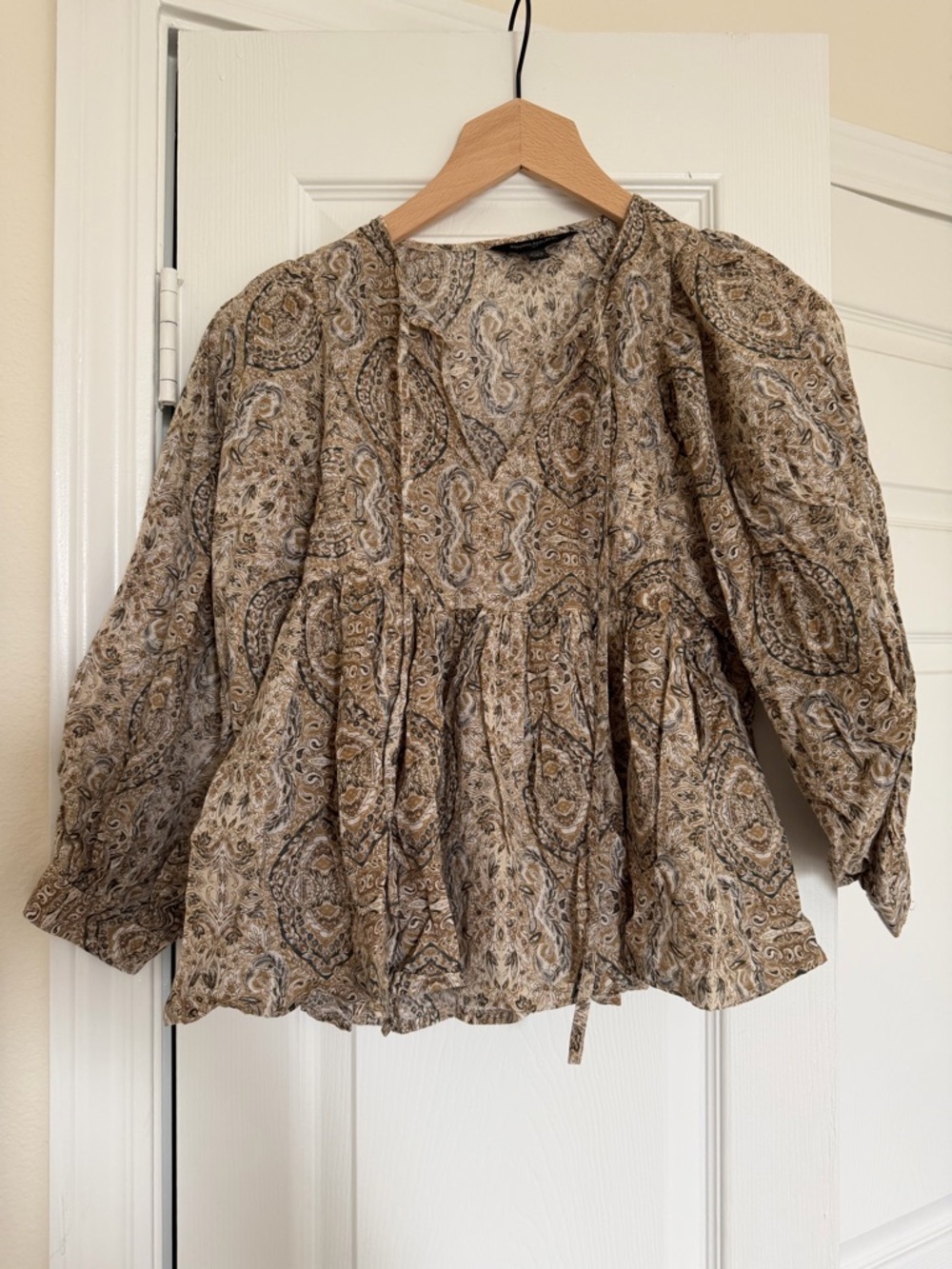 Banana Republic Beige Paisley Peasant Tunic Top